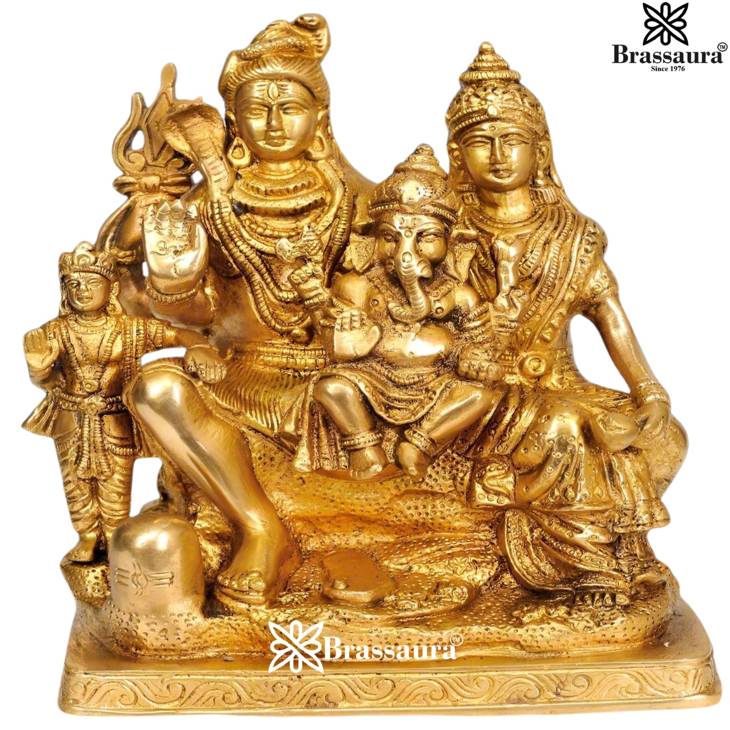 Brass Royal Golden Shiv Family Weight 4 Kg & Height 8 Inch
