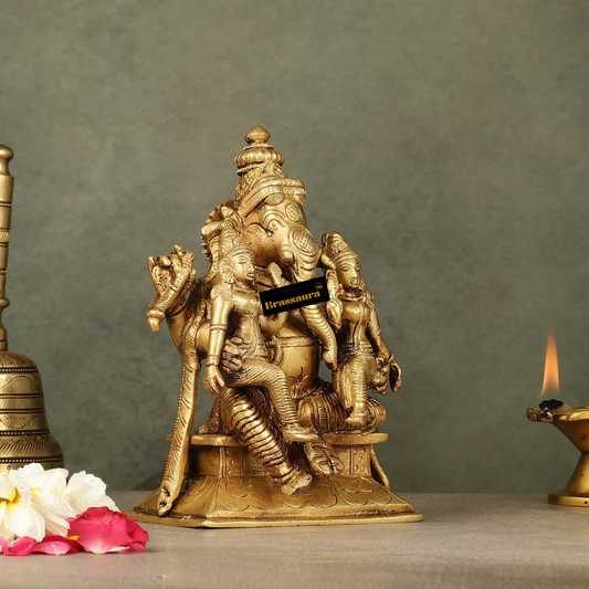 ब्रासौड़ा® प्योर ब्रास गणेश रिद्धि सिद्धि के साथ – ऊंचाई 7 इंच | शुभ मूर्ति