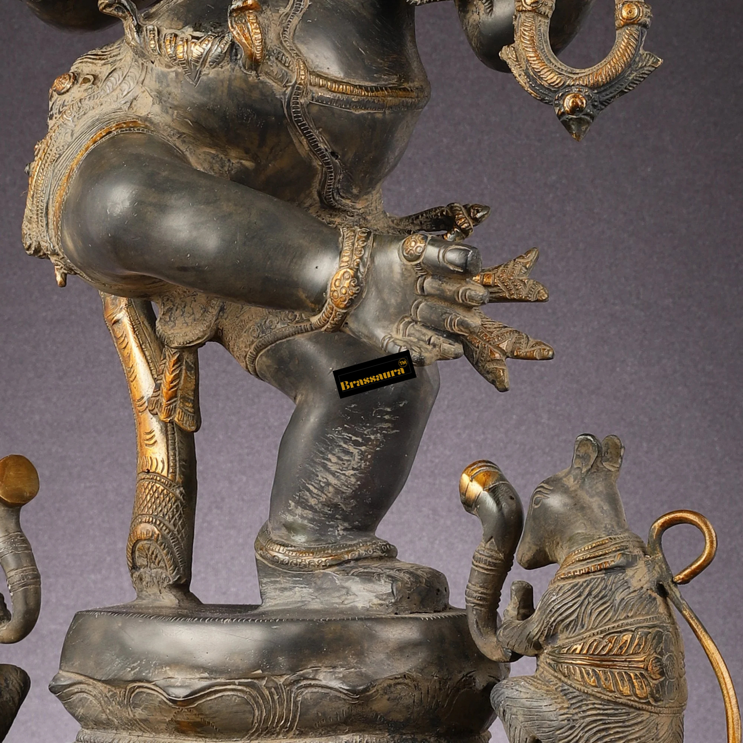 Brassaura™ Brass Superfine Dancing Ganesha Statue – Height 24 Inches, Weight 24.7 Kgs