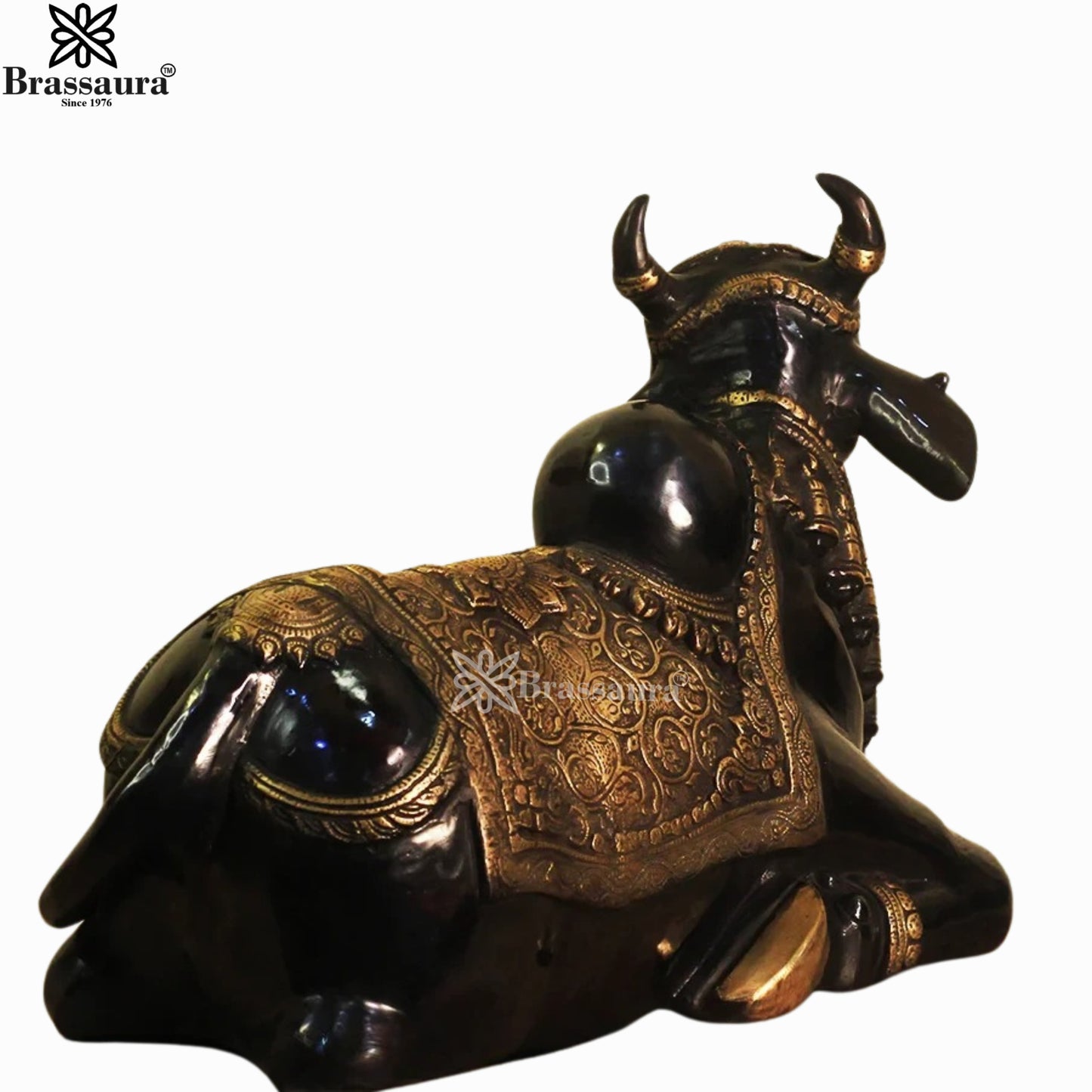 Brass Nandi For Home Décor And Gift Items Weight 17.5 kg Height 14 Inch