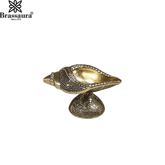 Brass Super Fine Shankh Diya Weight 0.058 Kg And Height 1.5 Inch