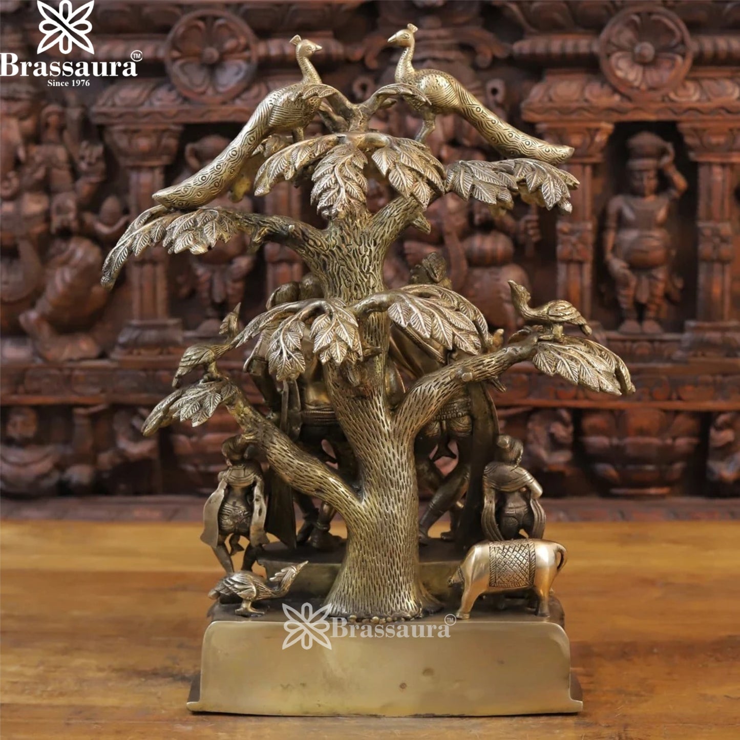 Brass Antique Radha Krishna Murti Weight 17.4 Kg And Height 21 Inch