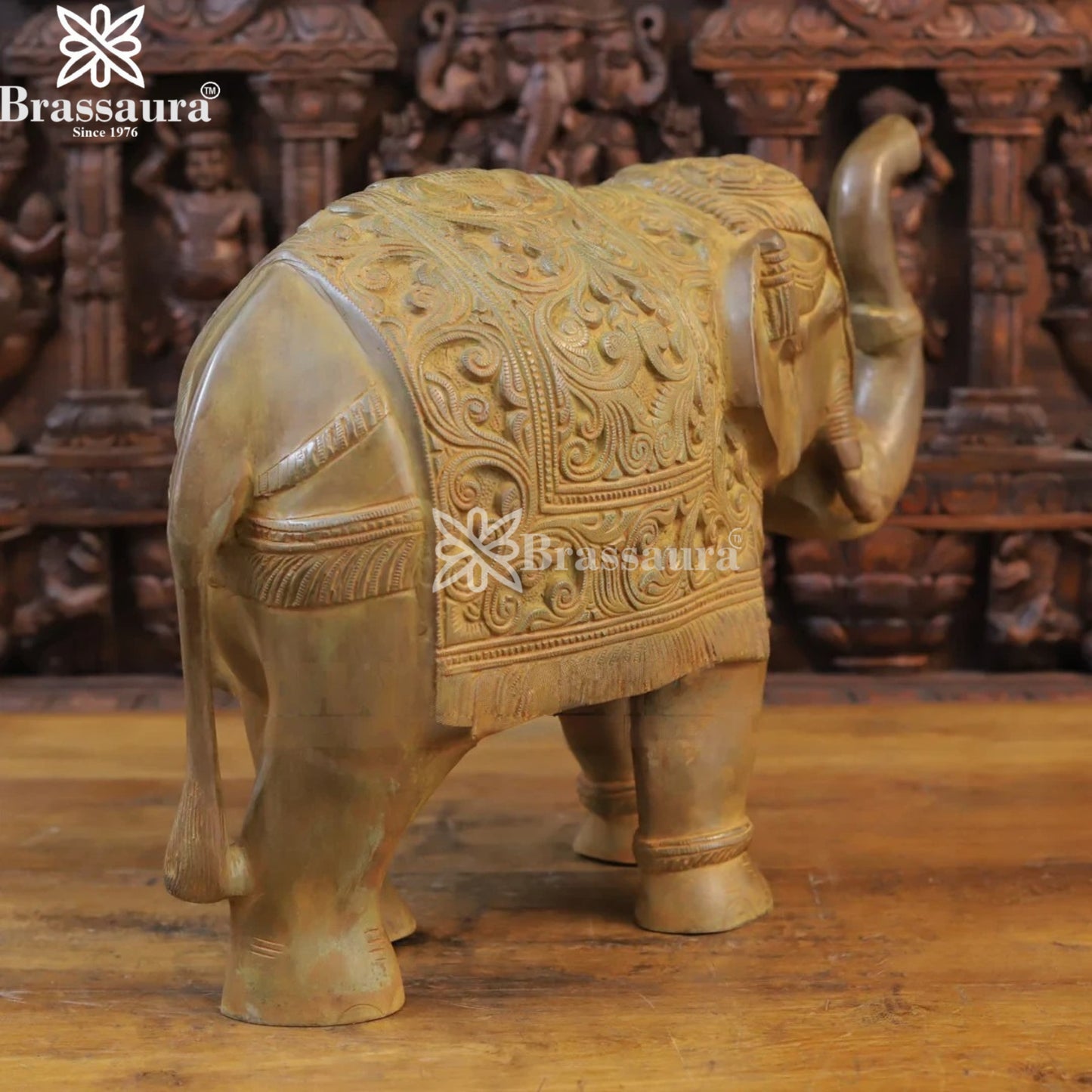 Brass Big Elephant Statue Weight 19.96 Kg And Height 16 Inch