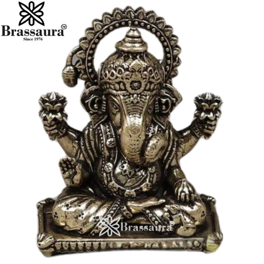 Brass Super fine Ganesha Statue Weight .05 Kg And Height 2 Inch