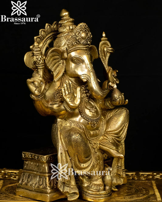 Brass Ganesha Statue Weight 9.5 Kg And Height 13 Inch