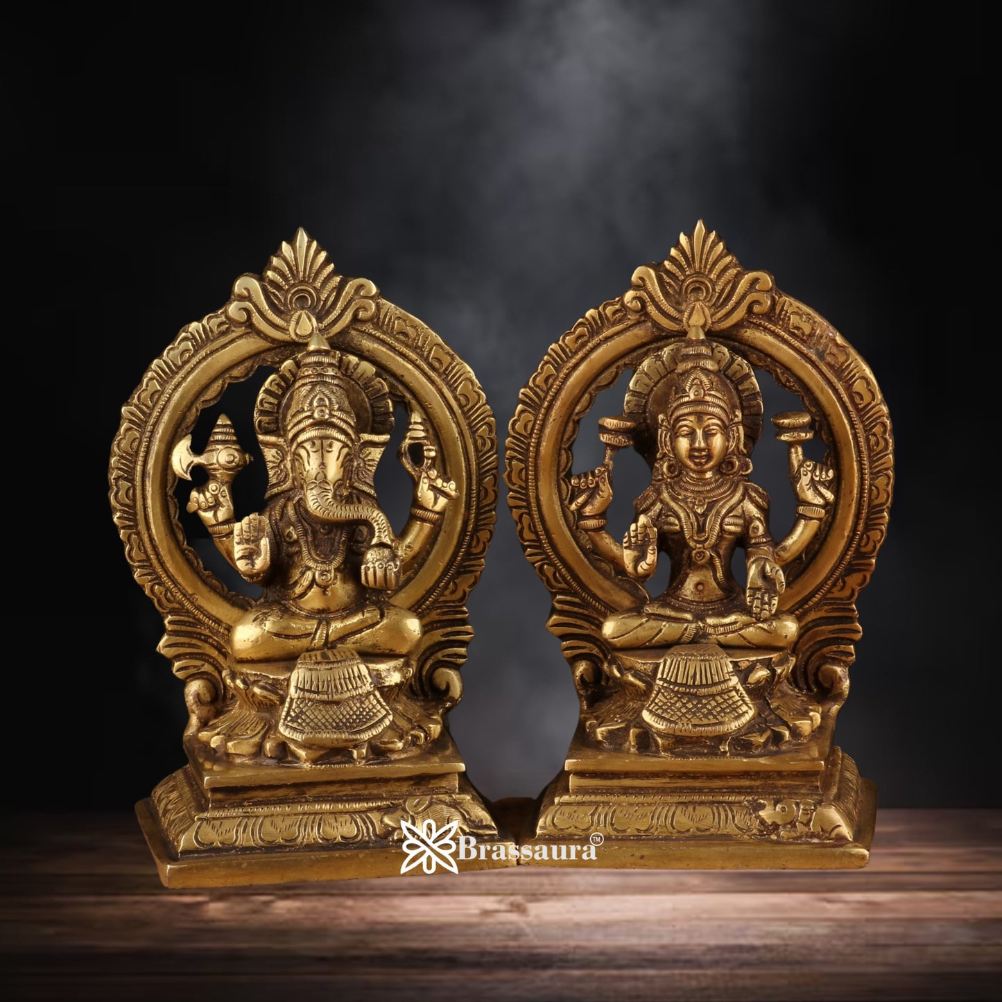 Brass Artistic Lakshmi Ganesh Weight 3.1 Kg & Height 7 Inch