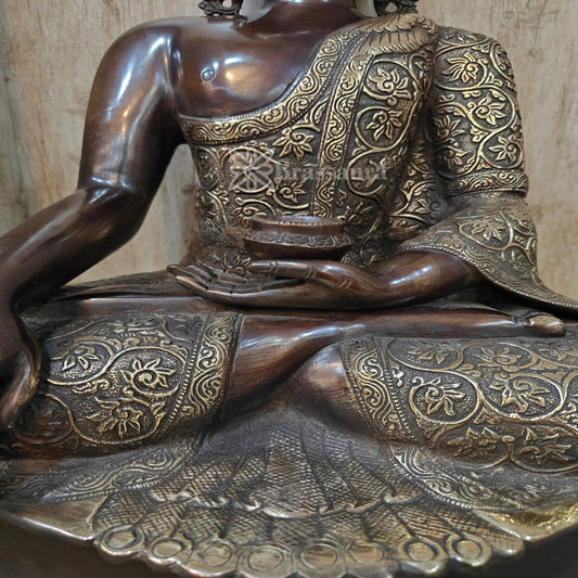 Brass Bhumisprasa Buddha Weight 14.5 kg & Height 17 Inch