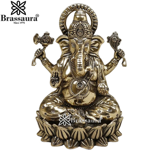 Brass Super fine Ganesha Statue Weight .122 Kg And Height 3 Inch