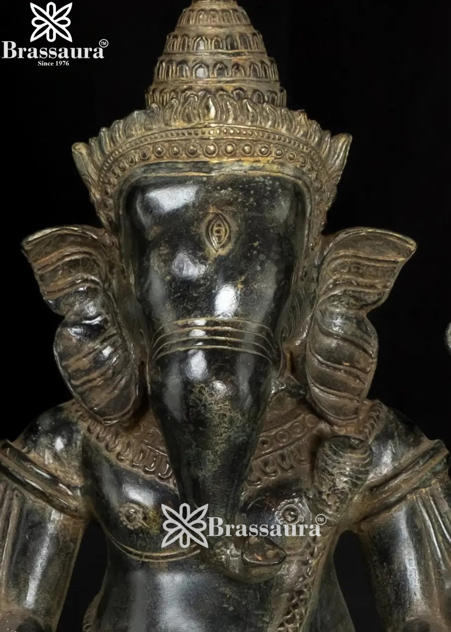 Bronze Ganesha Statue Weight 9.7 Kg And Height 24 Inch