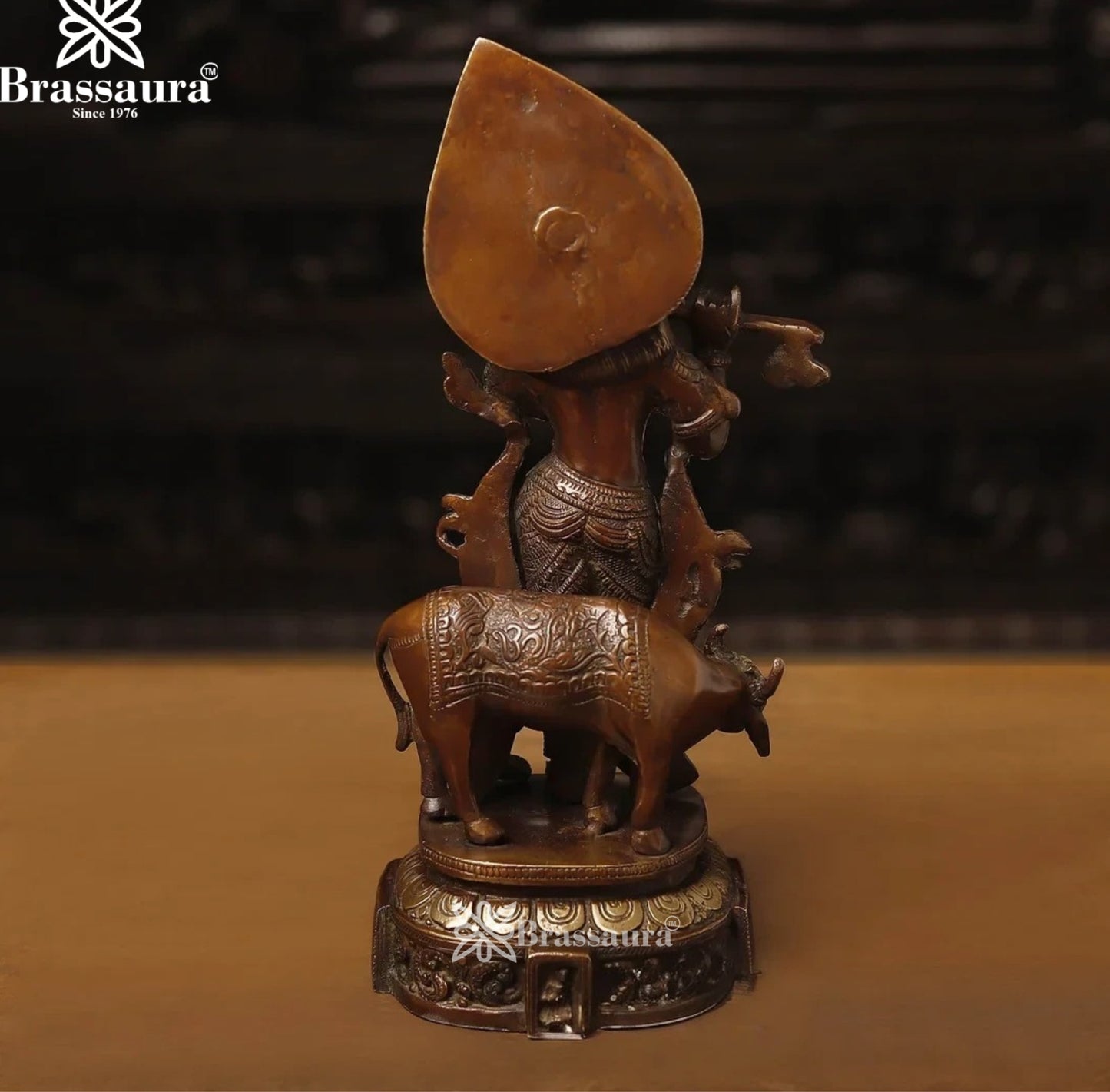 Brass Antique Cow Krishna Murti Weight 4.88 Kg And Height 14.5 Inch