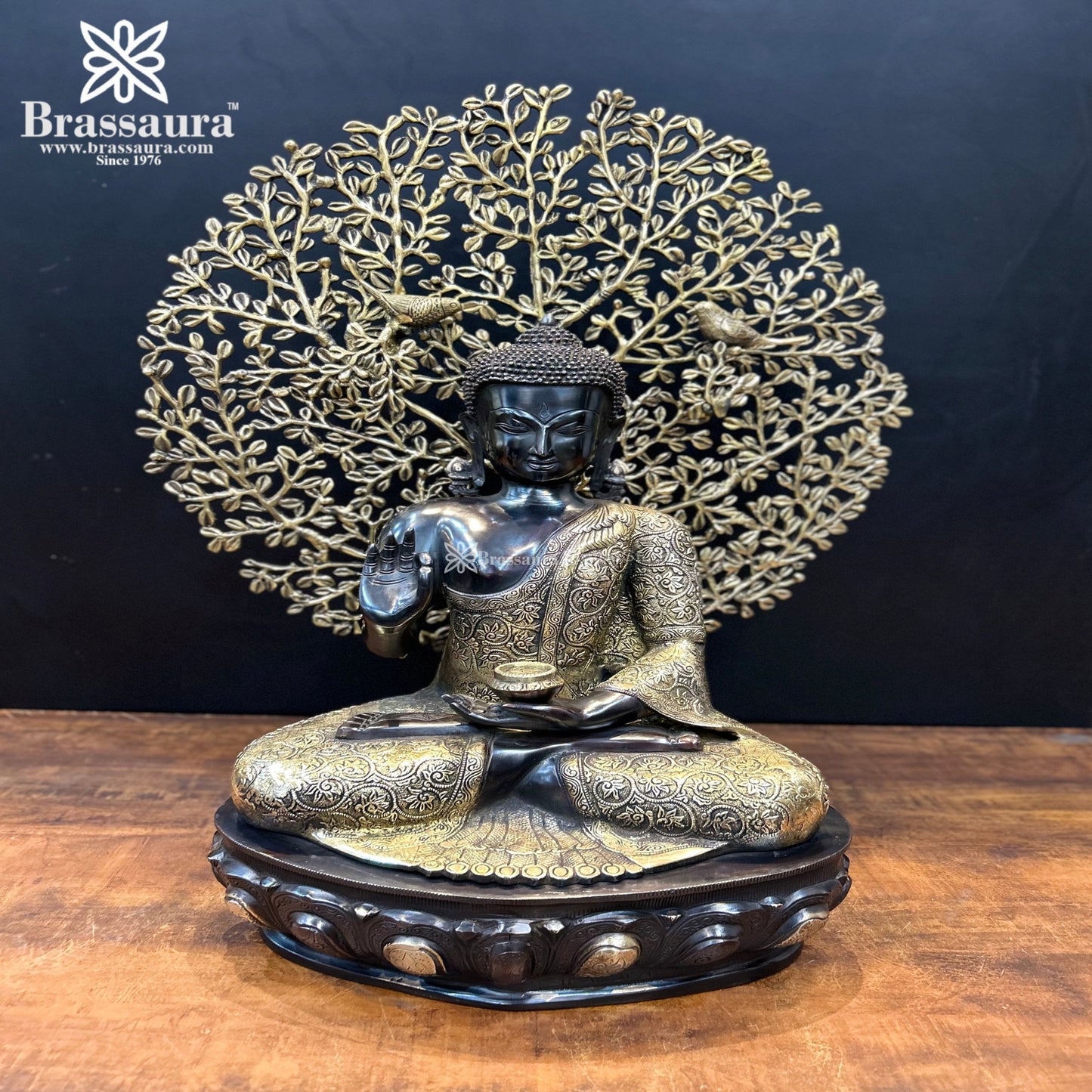 Brass Tree Buddha Weight 32 Kg & Height 29 Inch