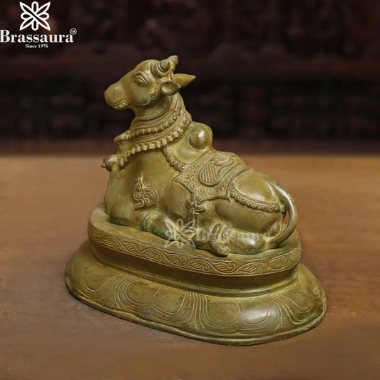 Brass Nandi Statue Weight 6.6 Kg And Height 11 Inch