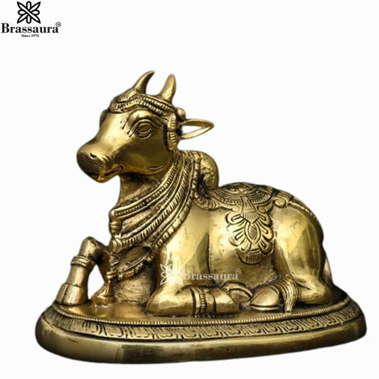 Brassaura® Superfine Brass Nandi Statue | Sacred Guardian of Lord Shiva | Height 4.5 Inches & Weight 1.46 Kgs