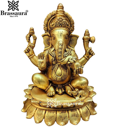 Brass Lotus Ganesha Statue Weight 7.4 Kg & Height 11.5 Inch