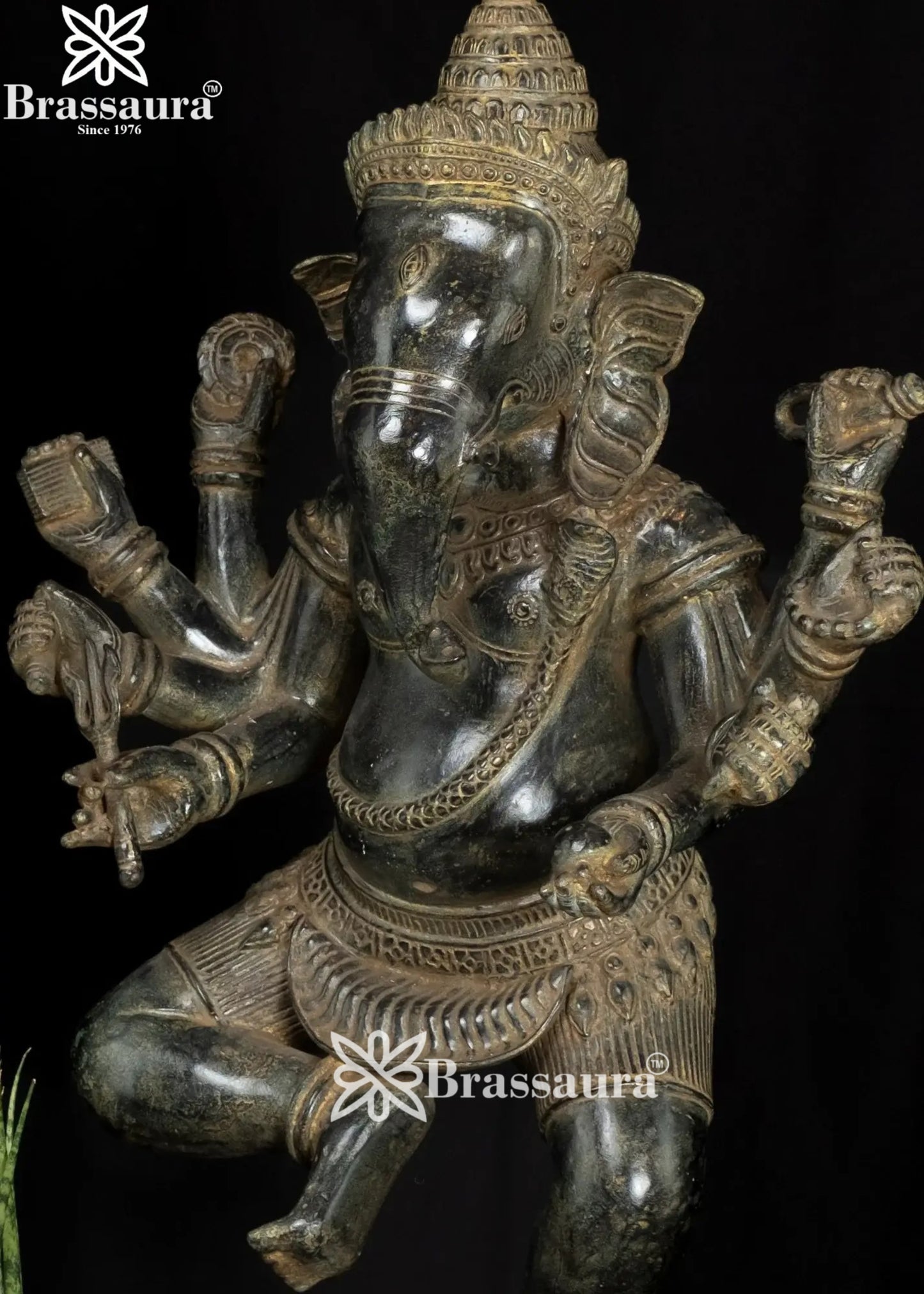 Bronze Ganesha Statue Weight 9.7 Kg And Height 24 Inch