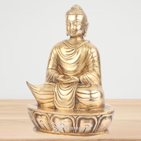 Brassaura® Buddha Sitting in Meditation Idol with Royal Golden Finish and Base | Pure Superfine Brass Handcrafted Murti | Brass Statue for Home Temple, Pooja Room | Height 8 Inches | Weight 2 Kgs