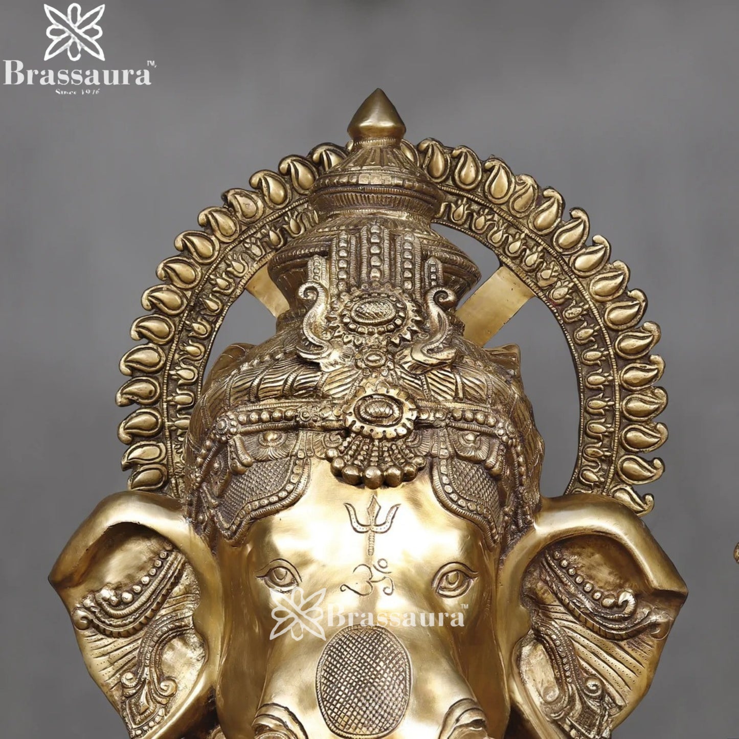 Brass Big Ganesha Weight 200 Kg & Height 62 Inch