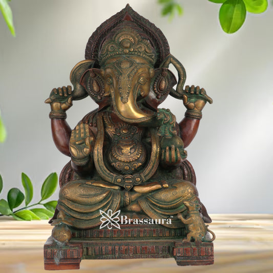 ब्रासौर® विंटेज फ़िनिश बैठे हुए भगवान गणेश की पीतल की मूर्ति | शुद्ध पीतल | ऊँचाई 20 इंच और वज़न 25.2 किग्रा
