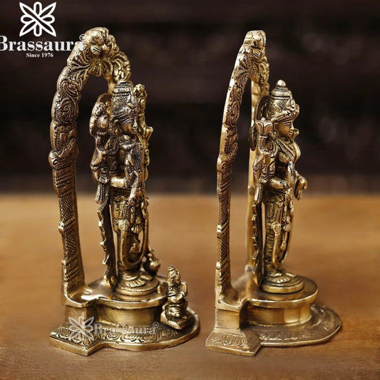 Brassaura™ Brass Vishnu Laxmi – Height 9 Inches & Weight 3.5 Kgs | Majestic Brass Idol for Spiritual Home Décor
