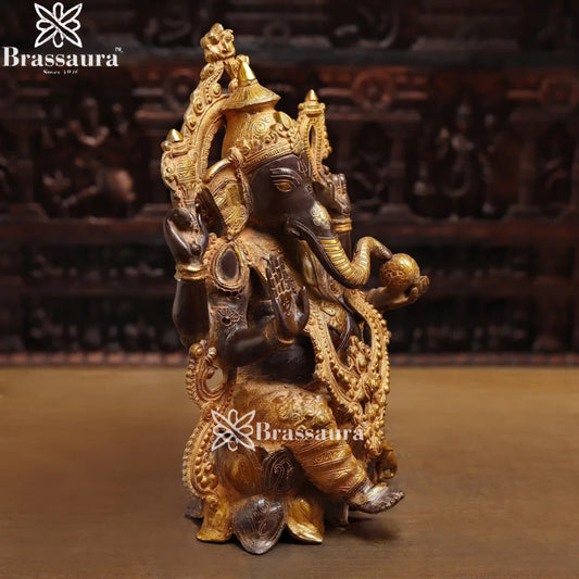 Brass Jewellery Ganesha Weight 22.4 Kg & Height 20.5 Inch