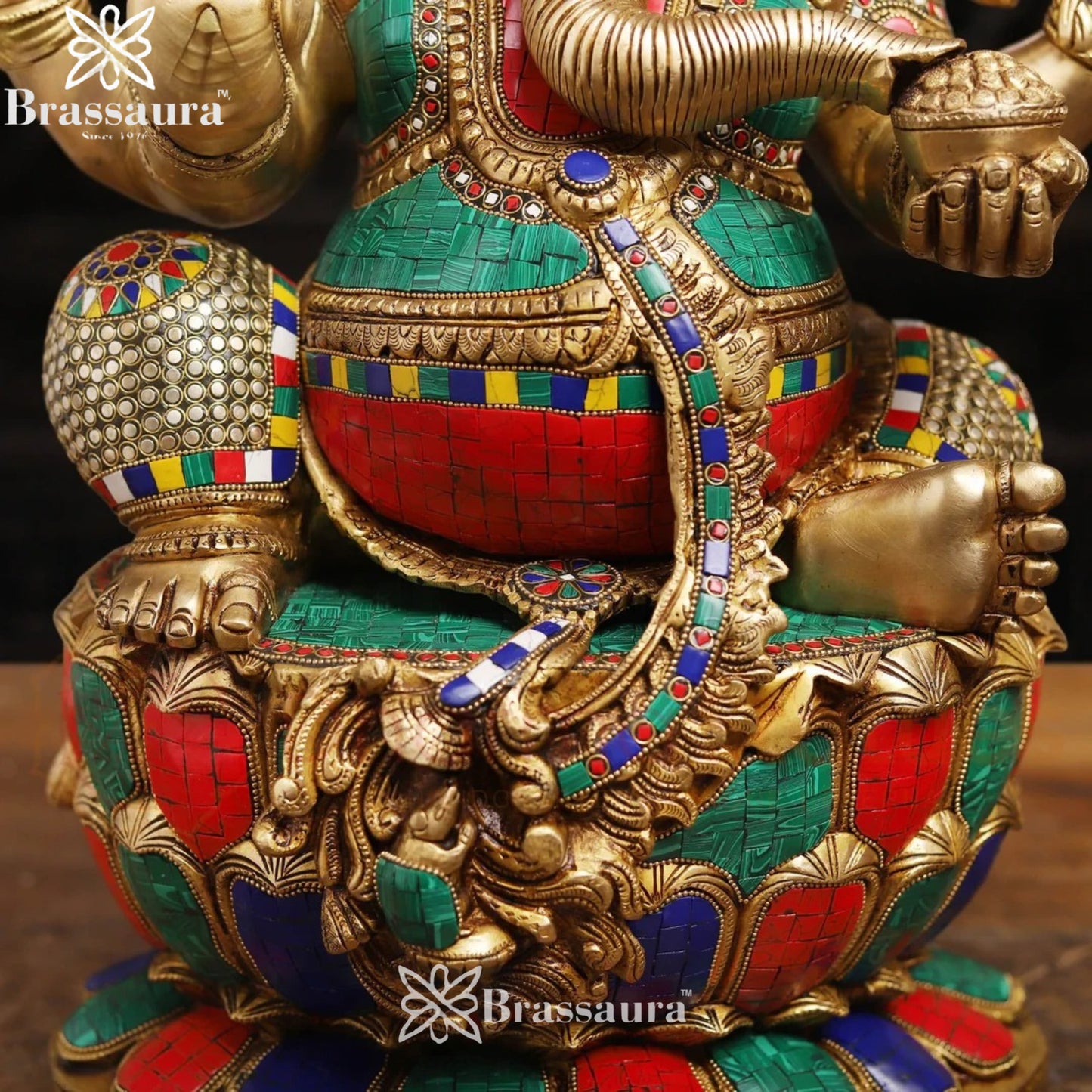 Brass Gem Stone Work Lotus Ganesha Weight 35 Kg & Height 26 Inch