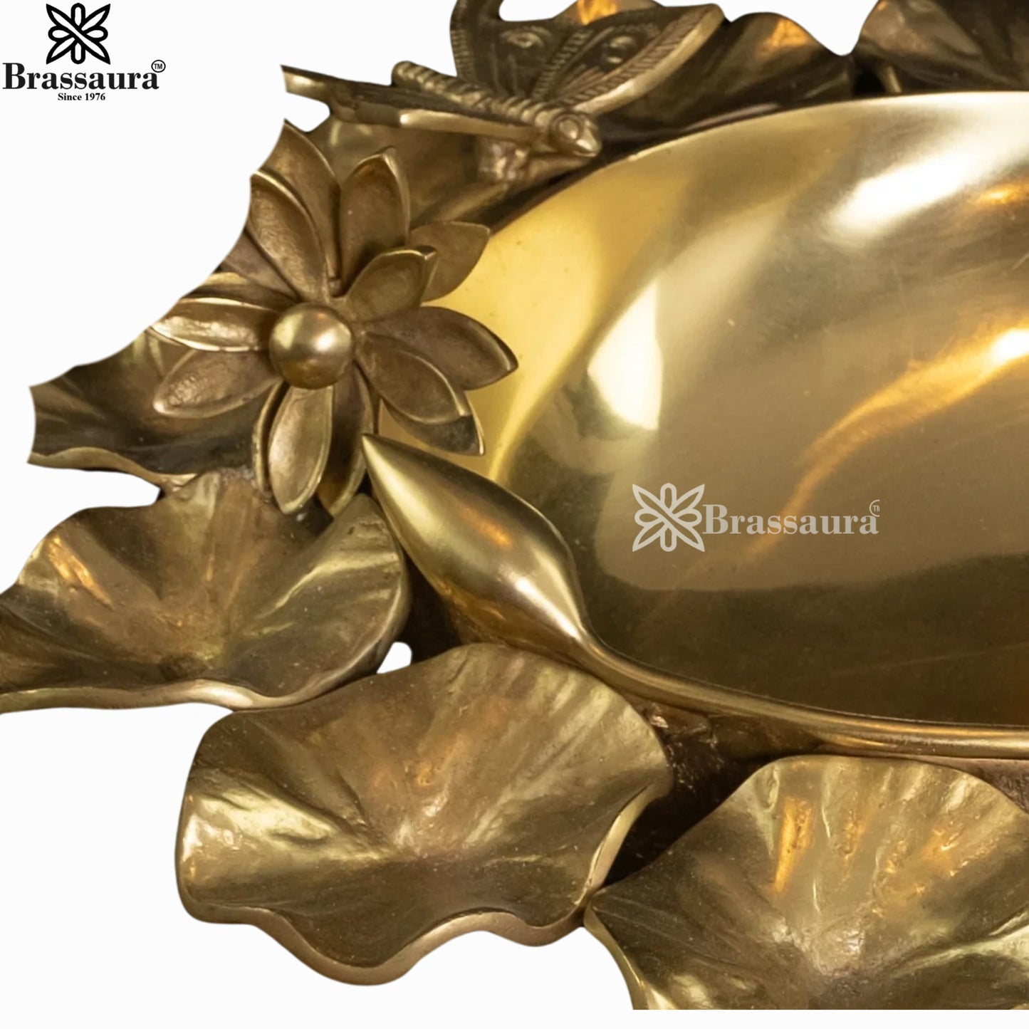 Brass Urli For Home Décor And Gift Items Weight 4.5 kg Height 5 Inch