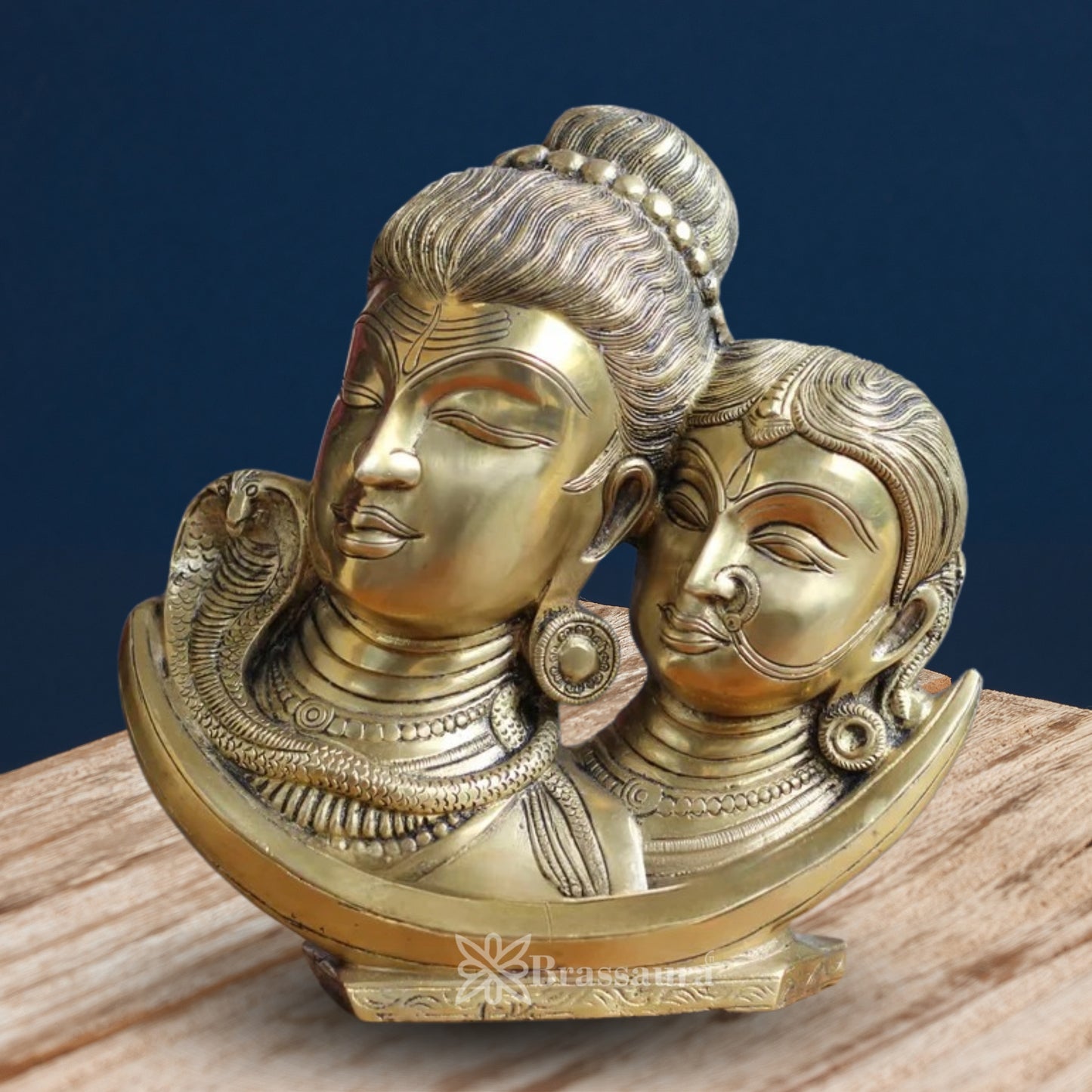Brass Shiva & Parvati Statue Weight 4.6 Kg And Height 9.5 Inch