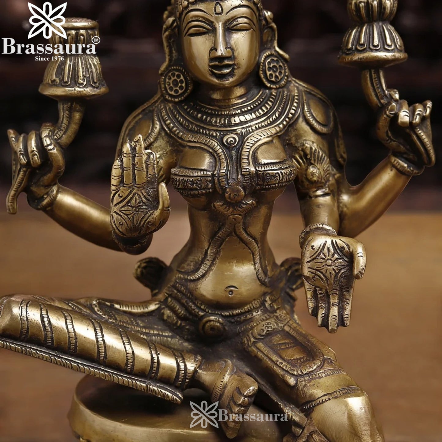 Brassaura™ Classic Brass Laxmi Statue – Height 12 Inches & Weight 4.3 Kgs | Puja Room Idol