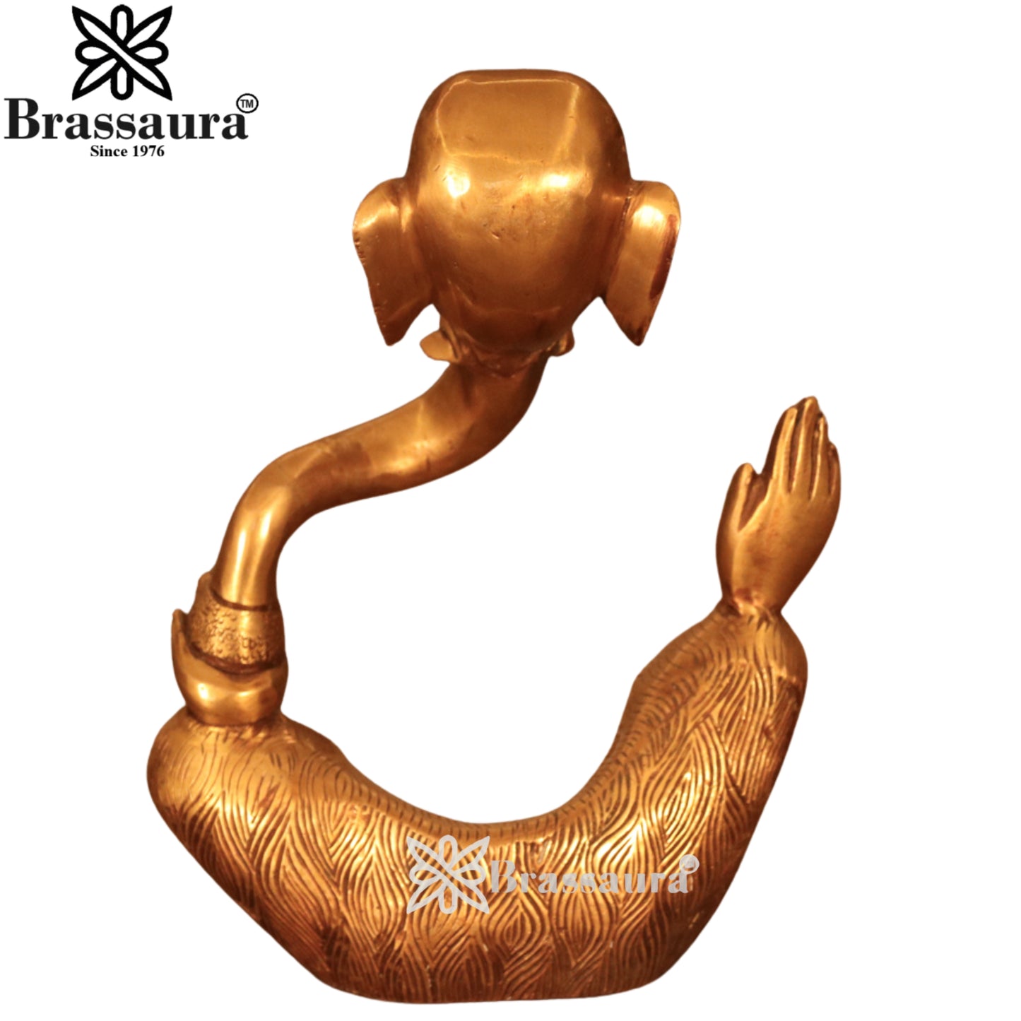 Brass Modern Ganesha Statue Weight 2.2 Kg And Height 8.2 Inch