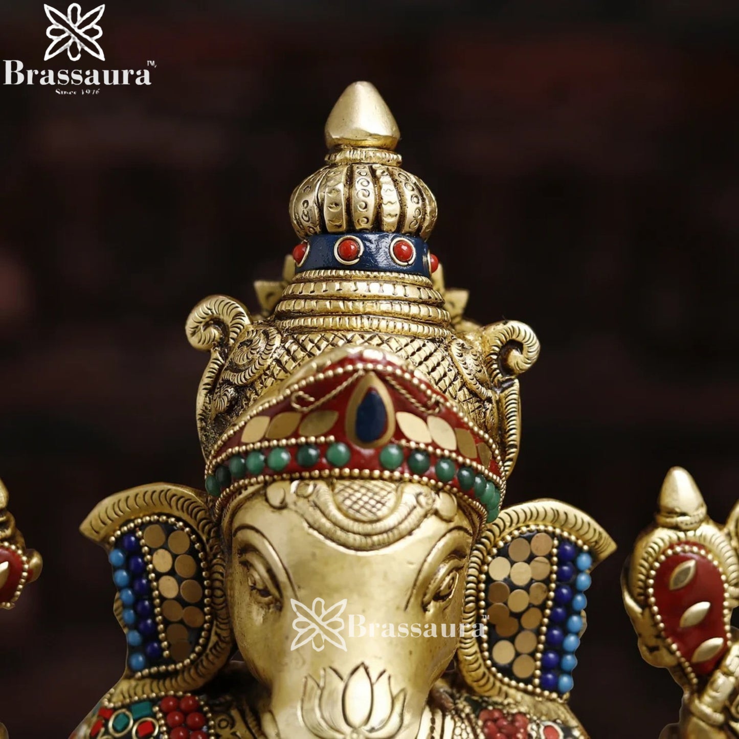 Brass Gem Stone Work Ganesha Weight 9.8 Kg & Height 14.5 Inch