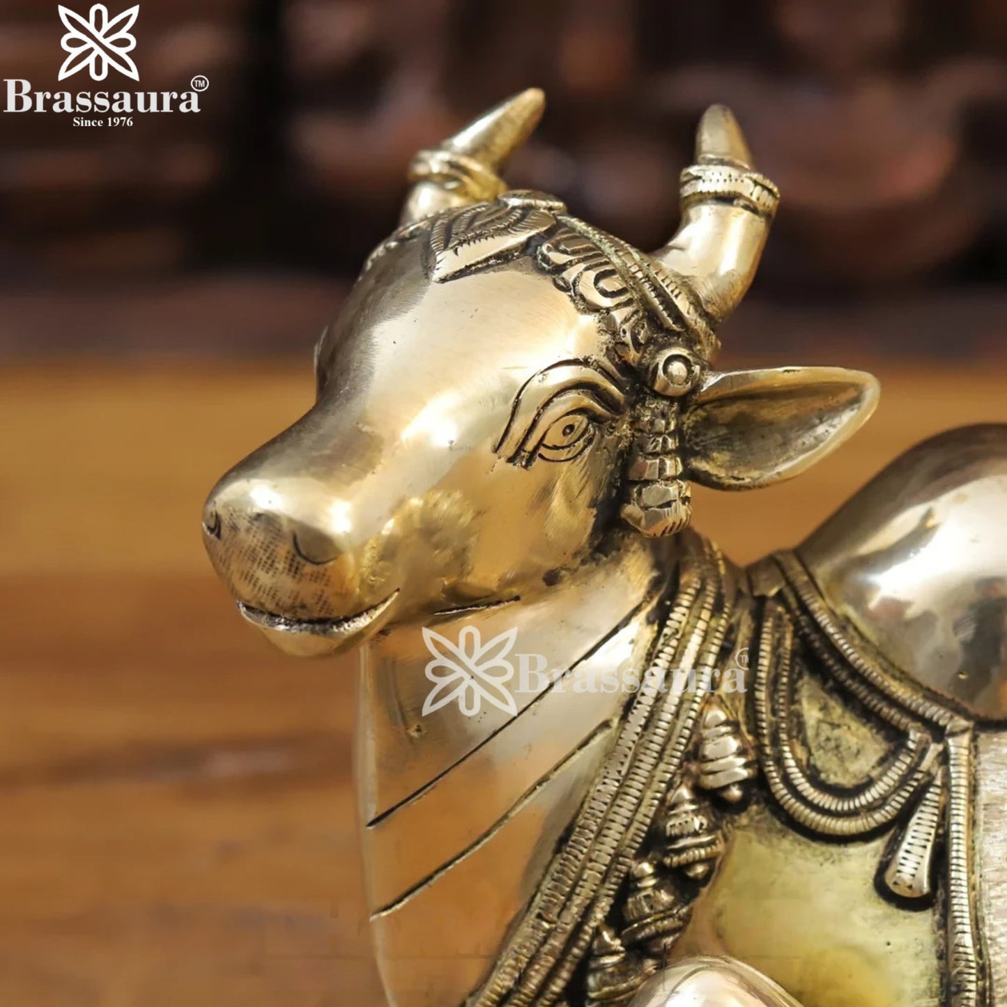 Brass Nandi For Home Décor And Gift Items Weight 5.04 kg Height 7.5 Inch