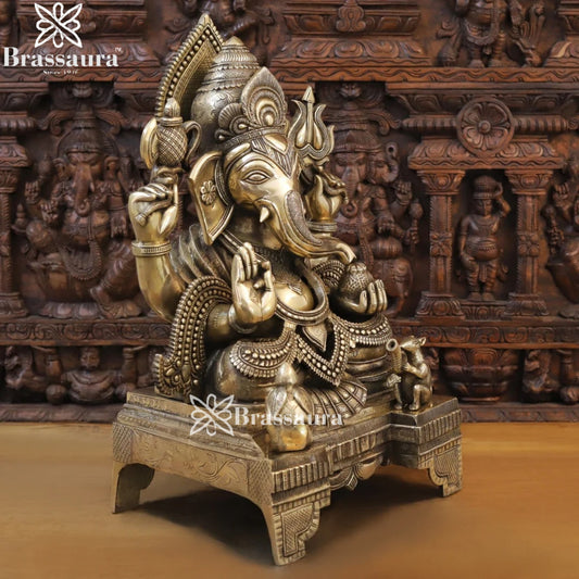 Brass Jewellery Ganesha Weight 39.5 Kg & Height 27 Inch