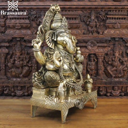 Brass Jewellery Ganesha Weight 60.5 Kg & Height 35 Inch