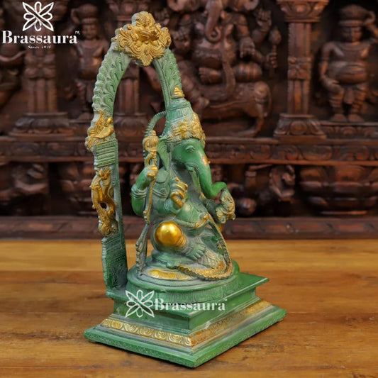 Brass Ring Ganesha Weight 10.2 Kg & Height 17 Inch