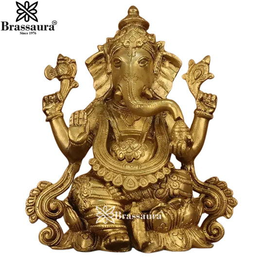 Brass Jewellery Ganesha Statue Weight 3.3 Kg And Height 8.5 Inch