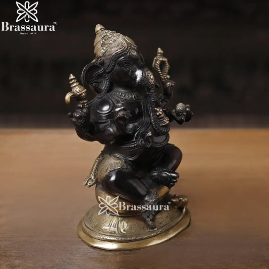 Brass Ganesha Weight 4.2 Kg & Height 9.5 Inch