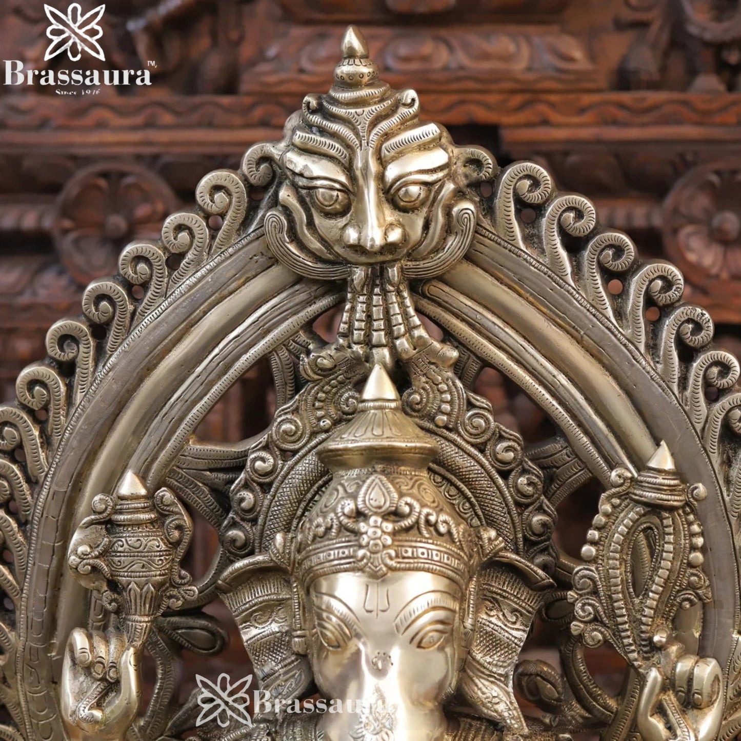 Brass Ring Jewellery Ganesha Weight 26.6 Kg & Height 25.5 Inch