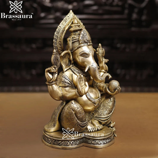 Brass Ganesha Weight 10.8 Kg & Height 15 Inch