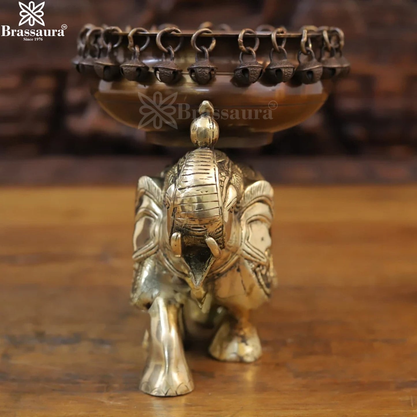 Brass Elephant Urli Statue Weight 7.04 Kg And Height 8 Inch