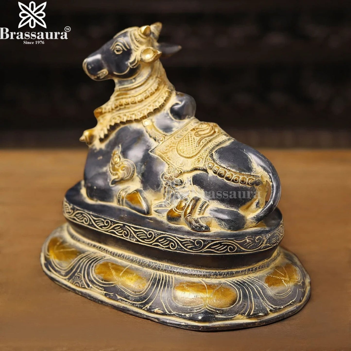 Brass Nandi Statue Weight 6.73 Kg And Height 10 Inch