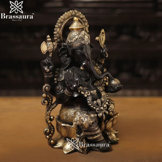 Brass Jewellery Ganesha Weight 7.5 Kg & Height 12 Inch