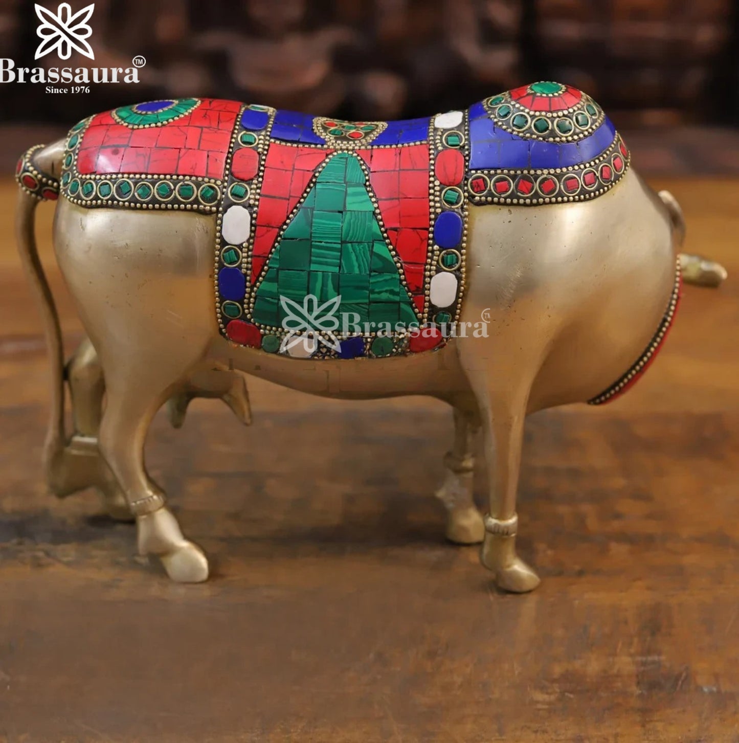 Brass Gem Stone Work Cow Statue Weight 3.48 Kg And Height 7.5 Inch
