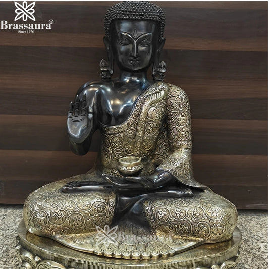 Brass Blessing Buddha Weight 24 kg & Height 21 Inch