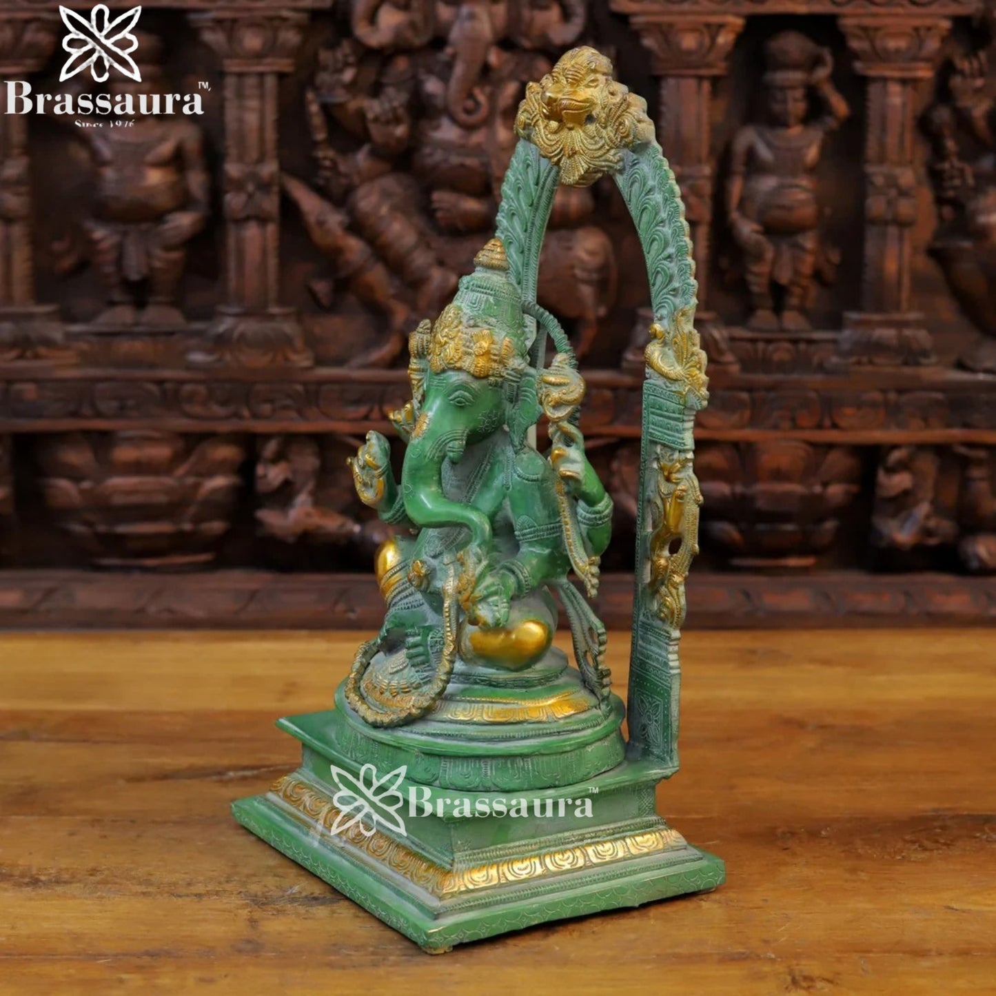 Brass Ring Ganesha Weight 10.2 Kg & Height 17 Inch