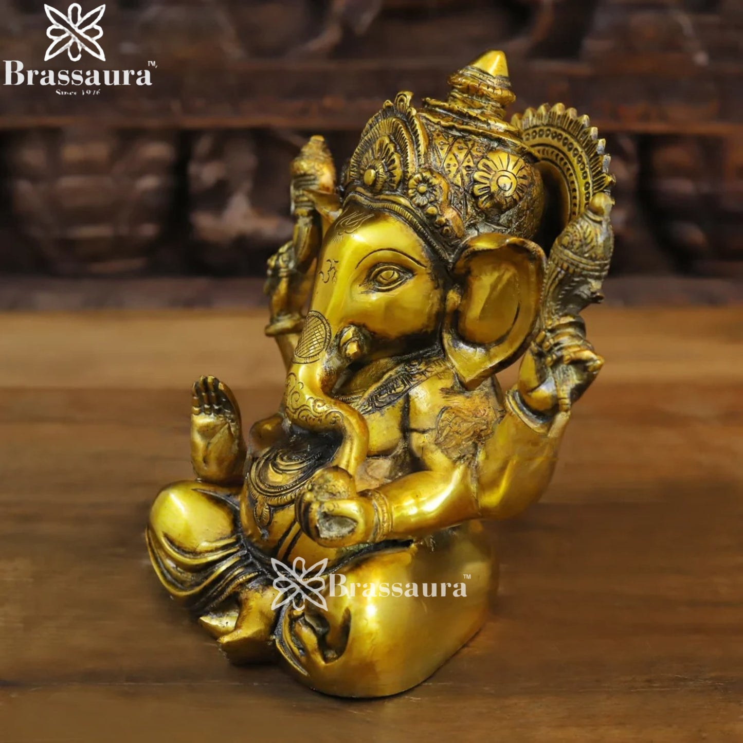 Brass Ganesha Weight 4.3 Kg & Height 9 Inch