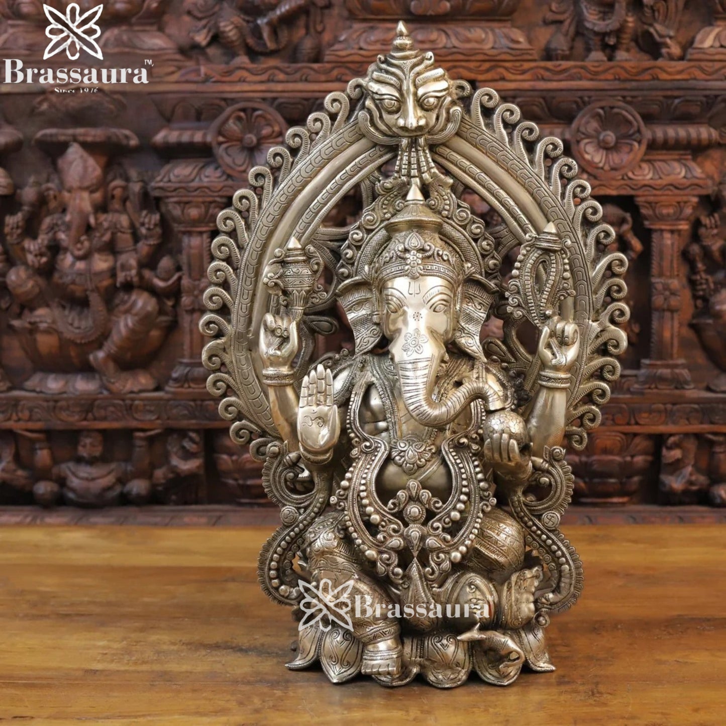 Brass Ring Jewellery Ganesha Weight 26.6 Kg & Height 25.5 Inch