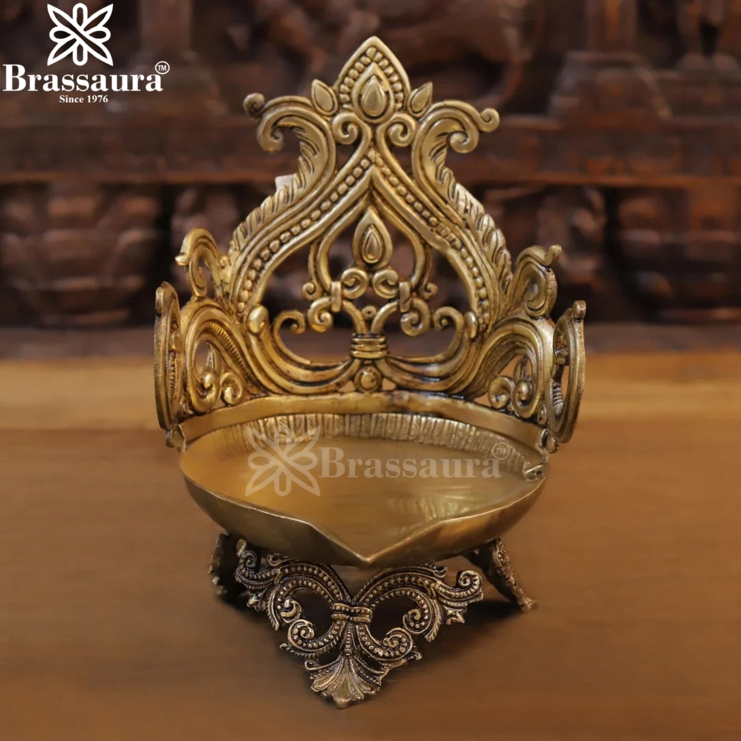 Brassaura™ Brass Urli Statue – Height 10 Inches & Weight 2.34 Kgs | Spiritual Home Décor
