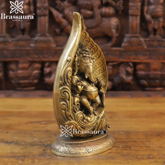 Brass Ganesha Weight 5.3 Kg & Height 13 Inch