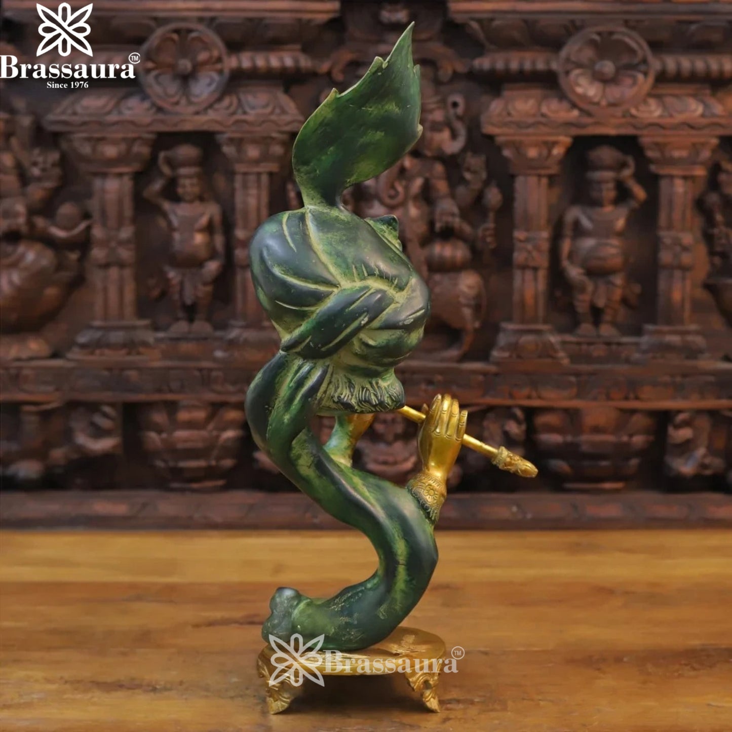 Brass Krishna Murti Weight 6.76 Kg And Height 22 Inch