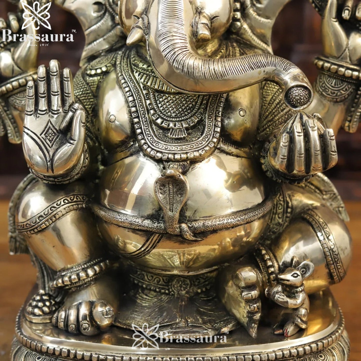 Brass Ganesha Weight 22.26 Kg & Height 20 Inch